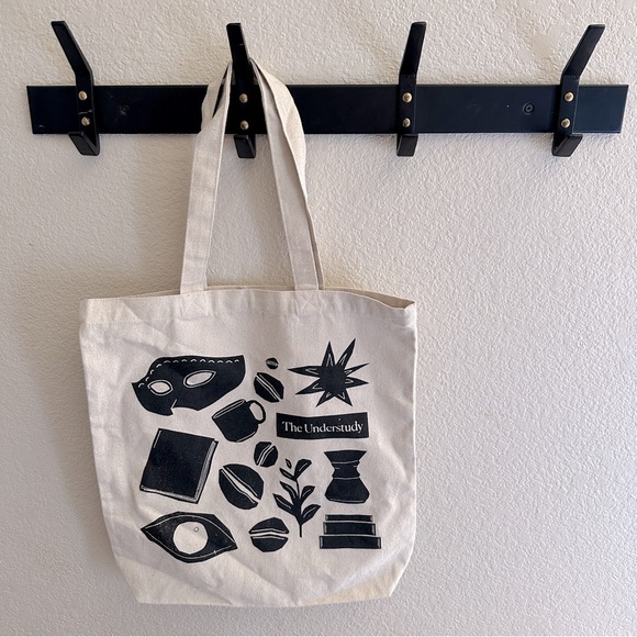 THE UNDERSTUDY Cream and Black Tote Bag - Picture 2 of 8